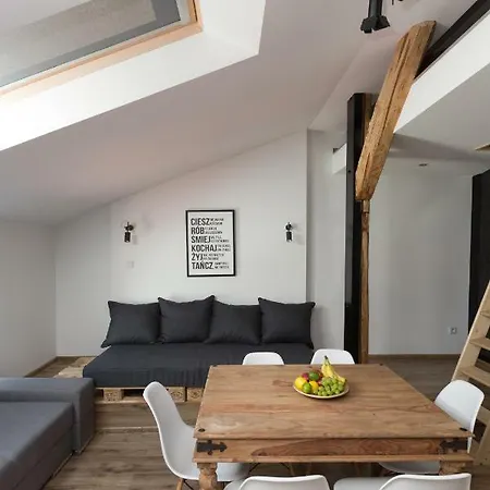 Loft Retoryka Apartman Krakkó