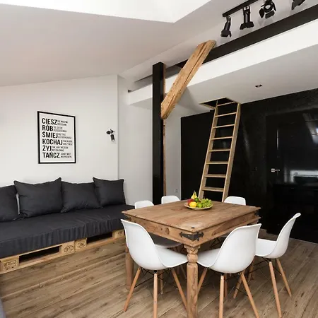 Loft Retoryka Krakkó