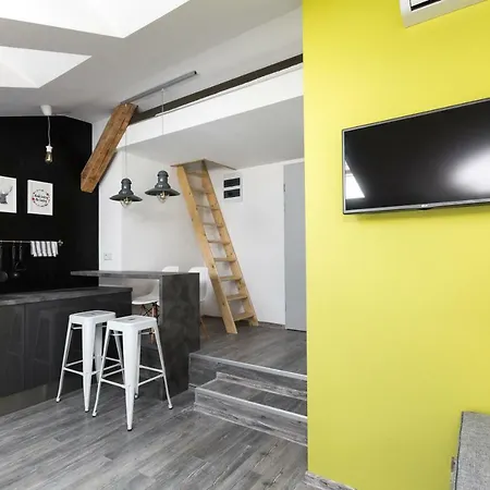 Appartement Loft Retoryka